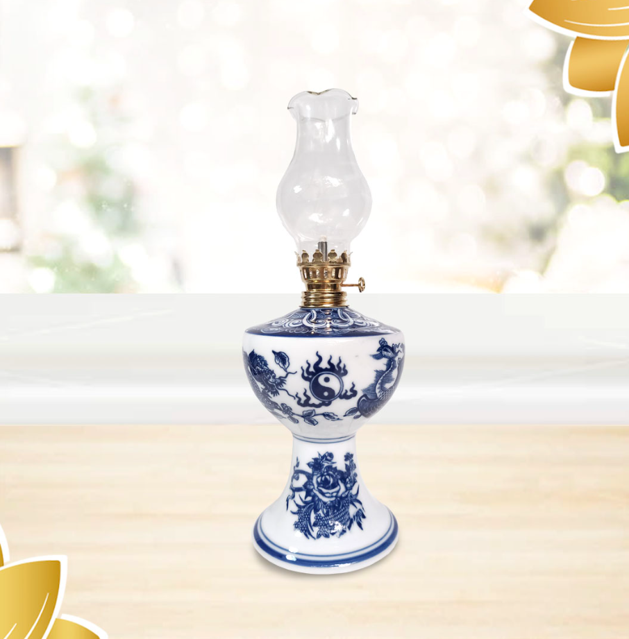 Kích thước và đặc điểm của đèn dầu Bát Tràng cao cấp 2.png